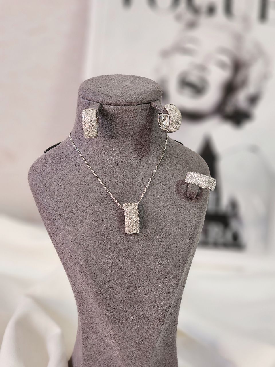 نیم ست نقره زنانه طرح پرنس