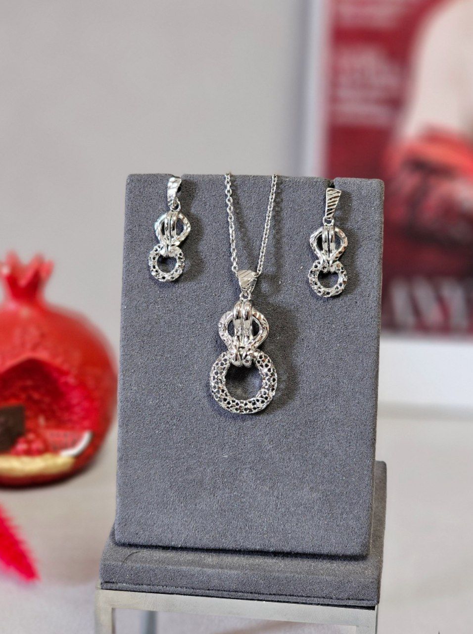 نیم ست نقره زنانه طرح پاپیون سفید